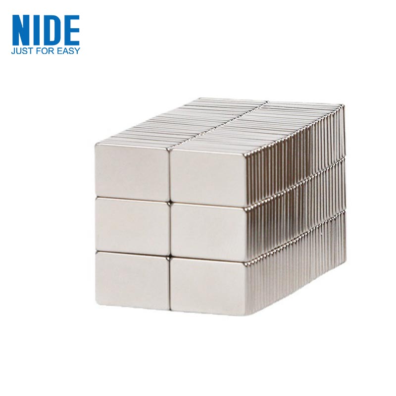 Yakasimba Neodymium Magnets Bar Sintered NdFeB Magnet